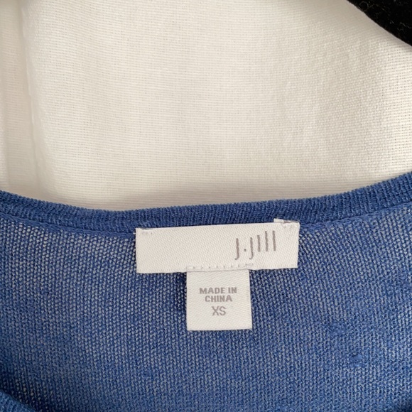 Gently Used J Jill Midnight Blue linen tunic XS - Picture 2 of 4